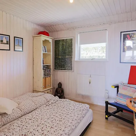 6 Person In Jaegerspris-by Traum